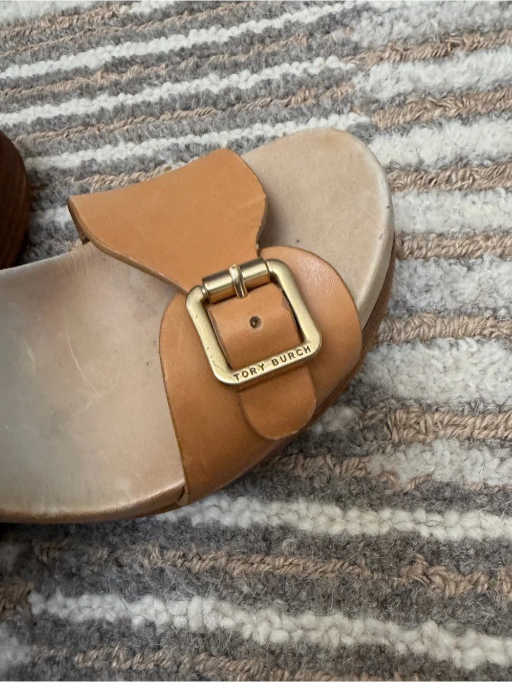 Tory Burch Tan Leather Platform Heeled Sandals – Size 7.5
